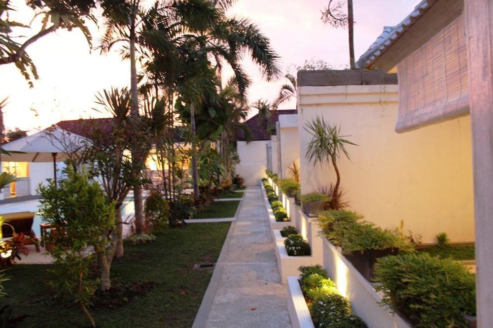 Kutaville Seminyak Extérieur photo
